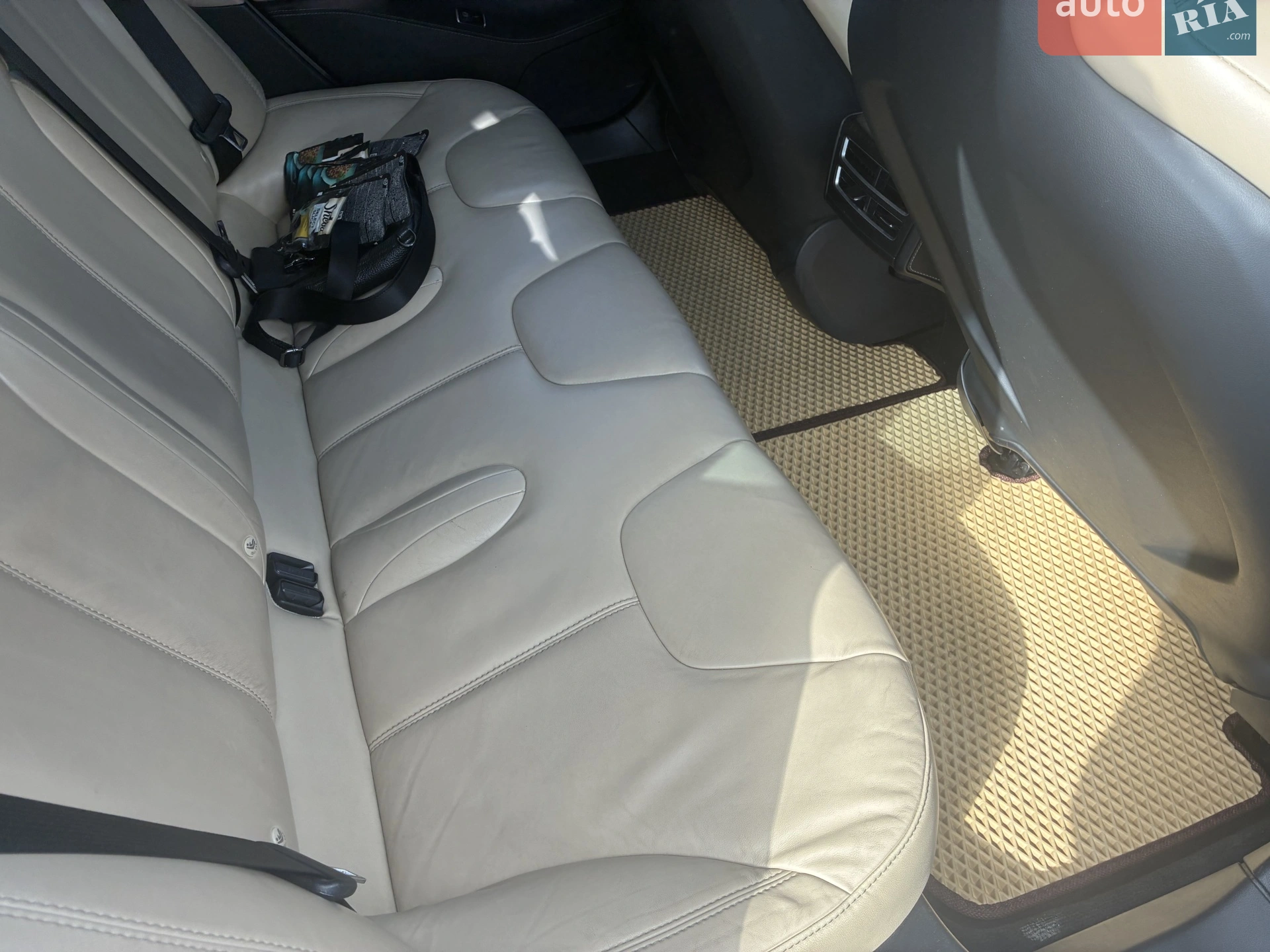 2016 Tesla Model S - мініатюра 12