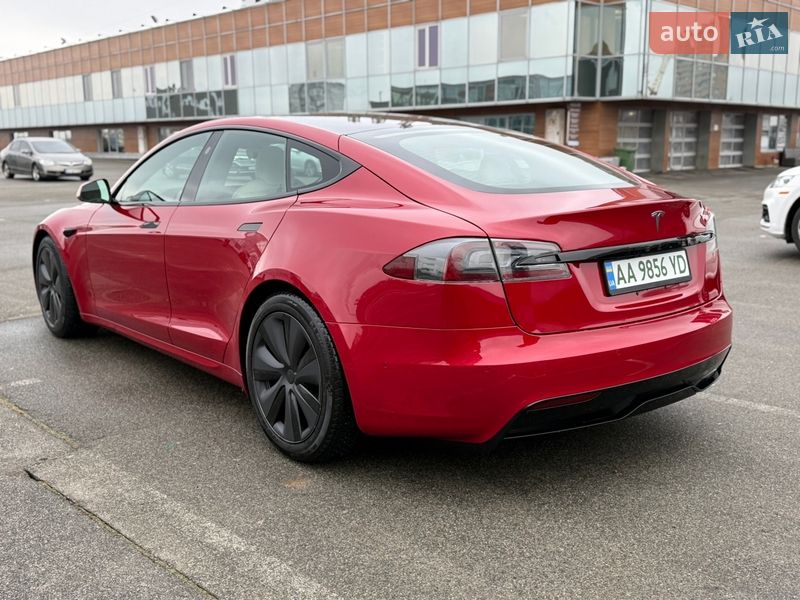 Лифтбек Tesla Model S 2022 в Петропавловской Борщаговке фото 17 Лифтбек Tesla Model S 2022 в Петропавловской Борщаговке