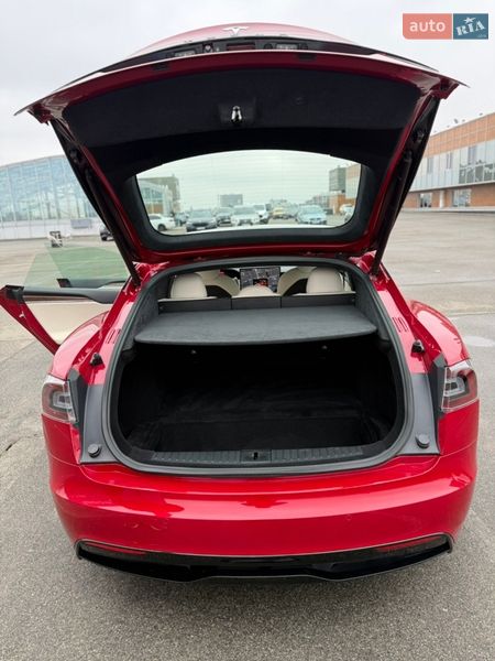 Лифтбек Tesla Model S 2022 в Петропавловской Борщаговке фото 43 Лифтбек Tesla Model S 2022 в Петропавловской Борщаговке