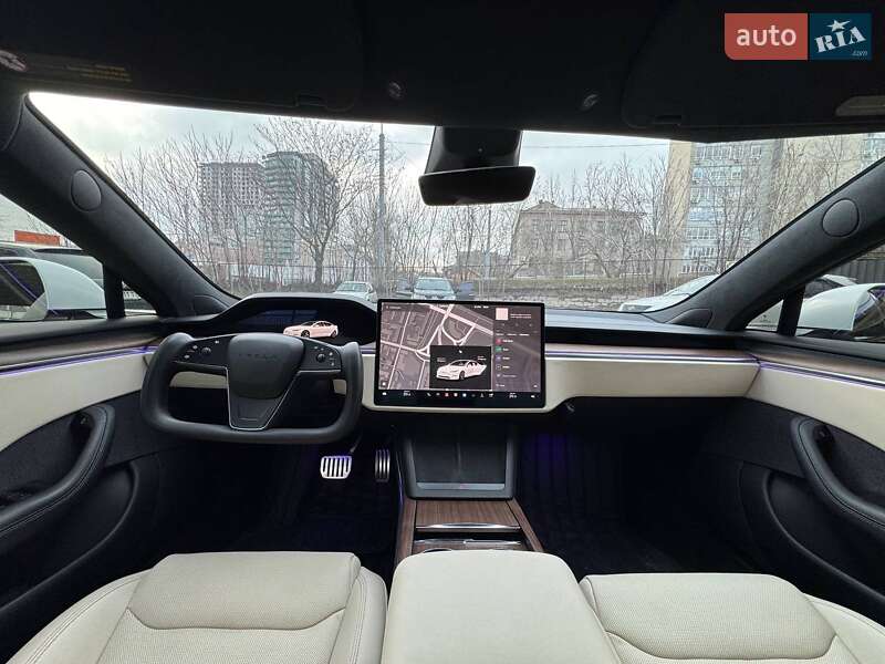 Ліфтбек Tesla Model S 2021 в Дніпрі