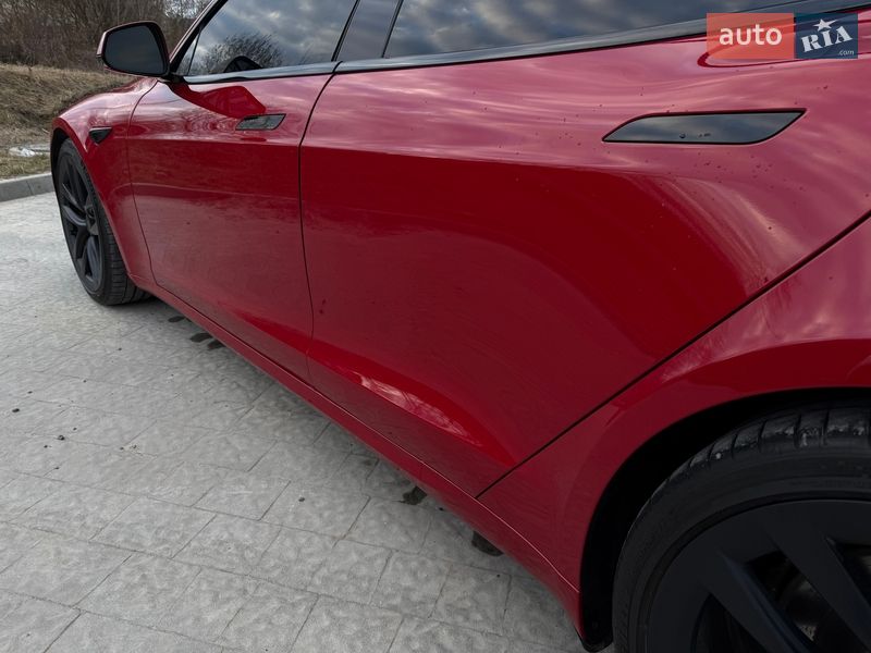 Лифтбек Tesla Model S 2021 в Львове фото 28 Лифтбек Tesla Model S 2021 в Львове