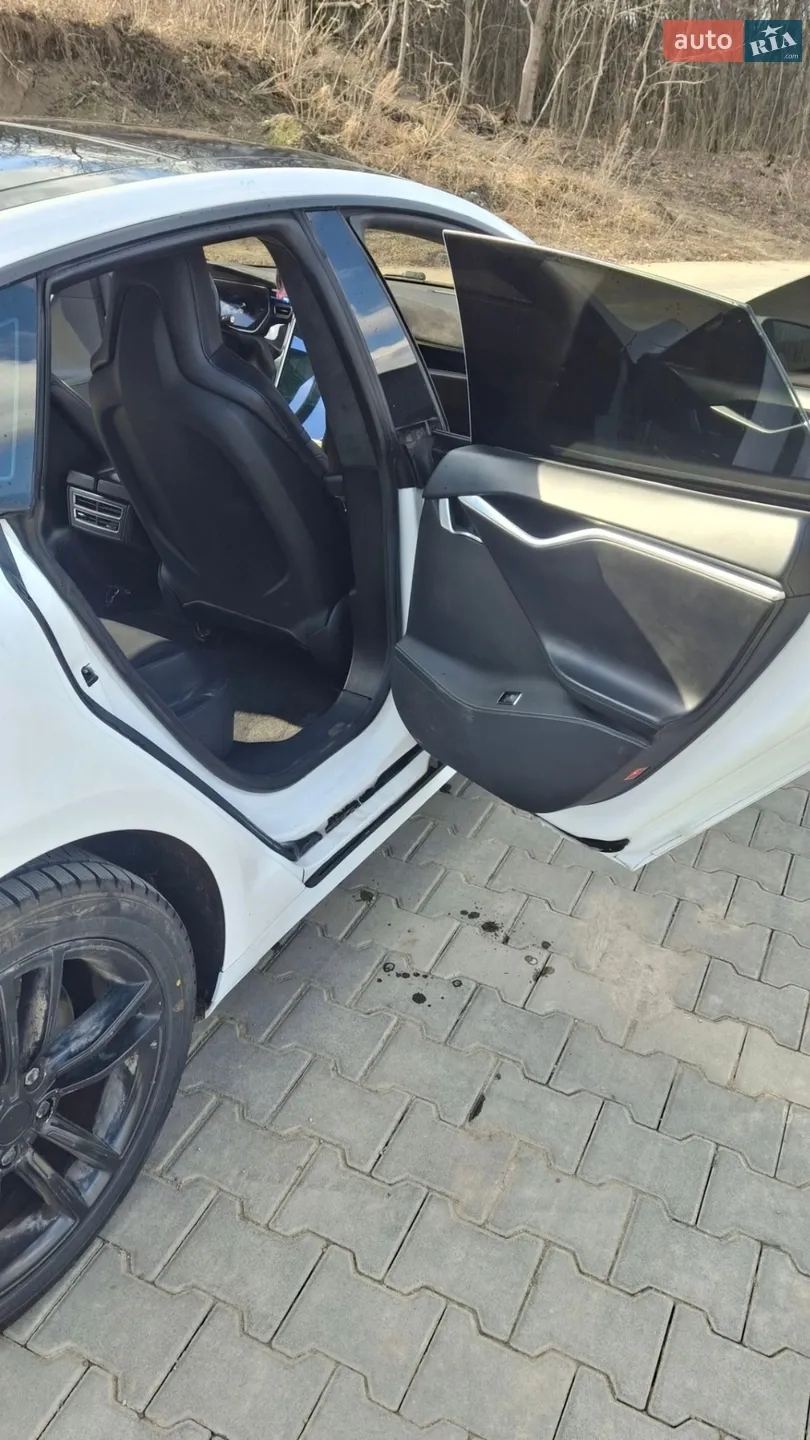 2015 Tesla Model S - мініатюра 7