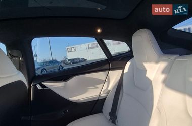 Лифтбек Tesla Model S 2020 в Борисполе