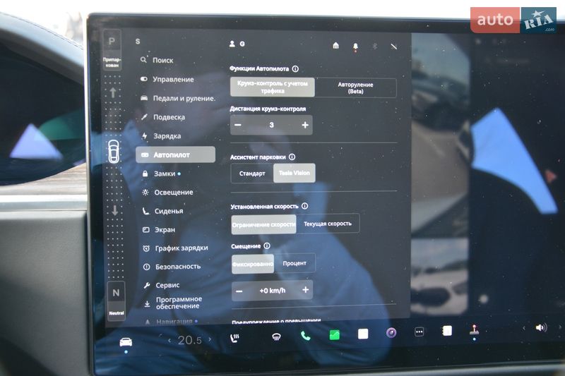 Лифтбек Tesla Model S 2022 в Киеве фото 36 Лифтбек Tesla Model S 2022 в Киеве