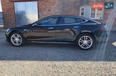 Лифтбек Tesla Model S 2014 в Радехове