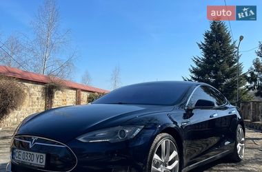 Лифтбек Tesla Model S 2014 в Черновцах