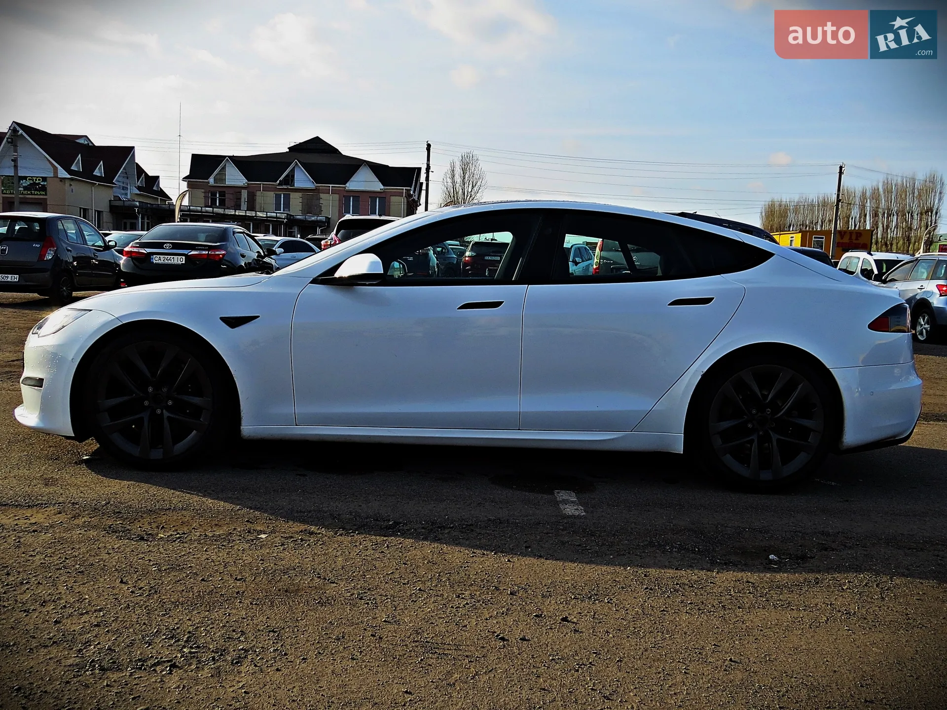 2021 Tesla Model S - мініатюра 8