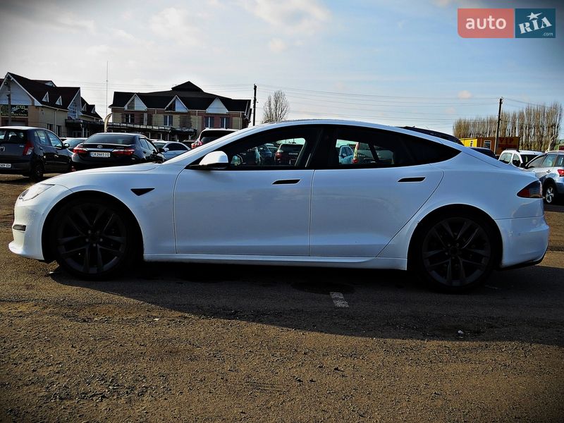 Ліфтбек Tesla Model S 2021 в Черкасах