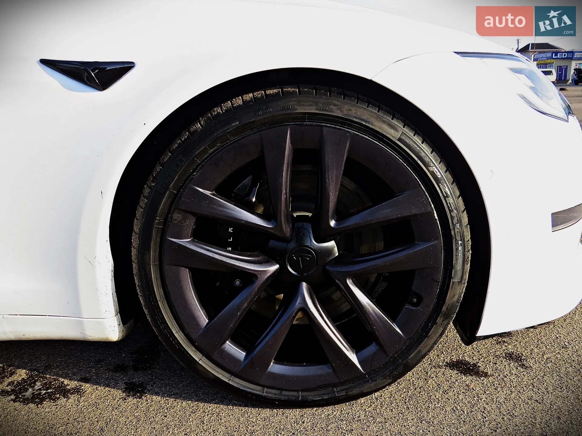 2021 Tesla Model S - мініатюра 9