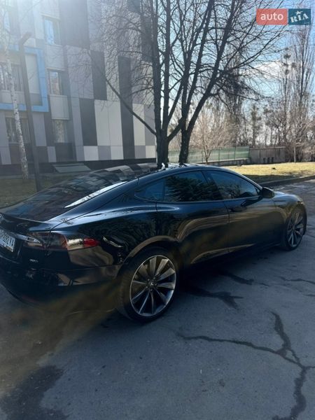 Ліфтбек Tesla Model S 2016 в Житомирі фото 7 Ліфтбек Tesla Model S 2016 в Житомирі