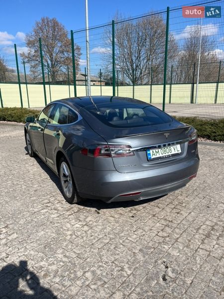 Лифтбек Tesla Model S 2013 в Житомире