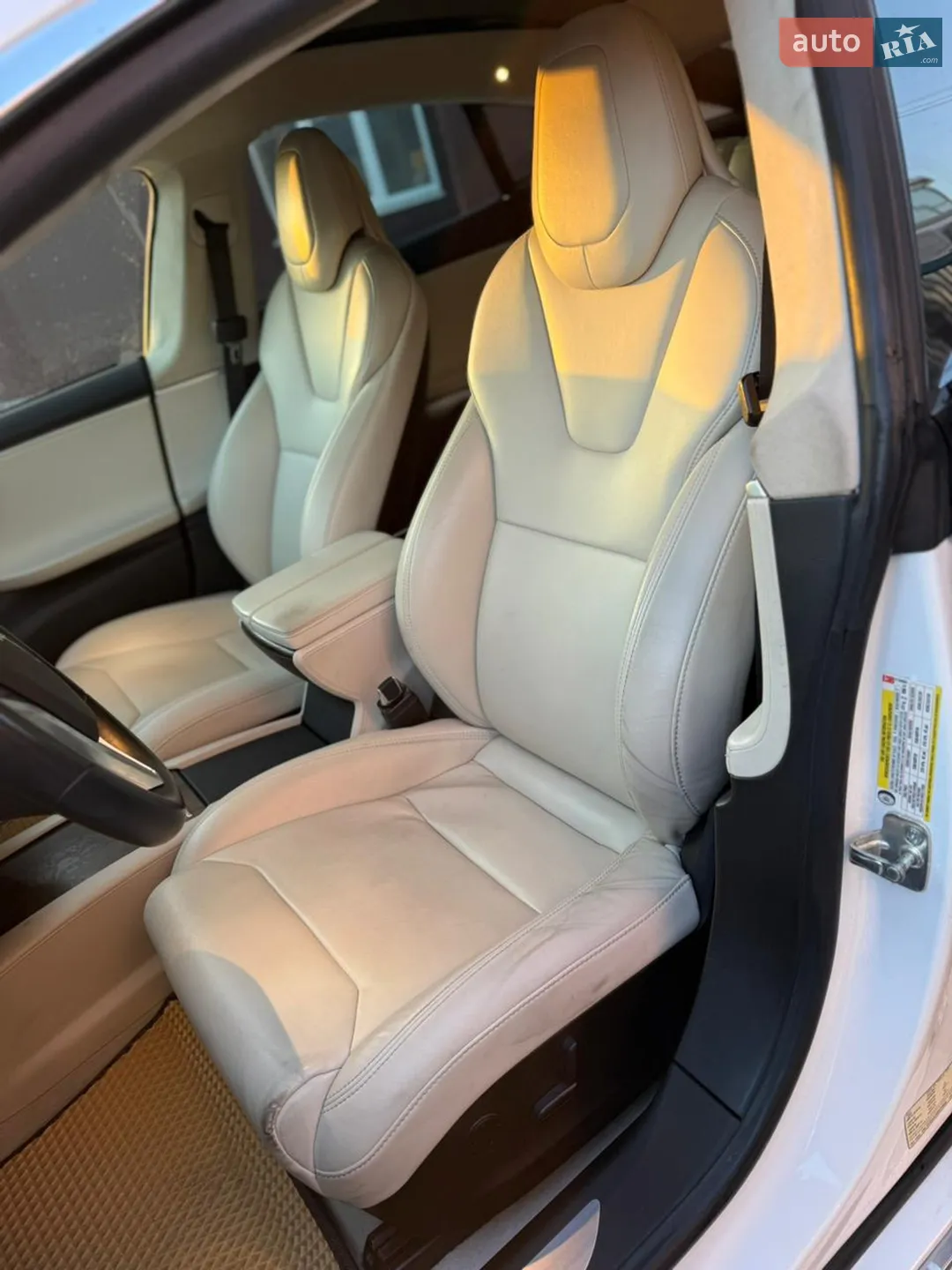2017 Tesla Model S - мініатюра 19