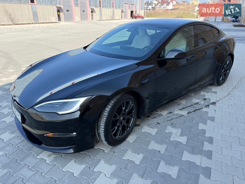 Ліфтбек Tesla Model S 2021 в Львові
