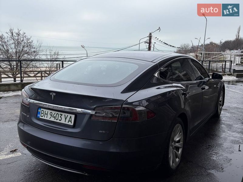 Лифтбек Tesla Model S 2015 в Одессе фото 2 Лифтбек Tesla Model S 2015 в Одессе