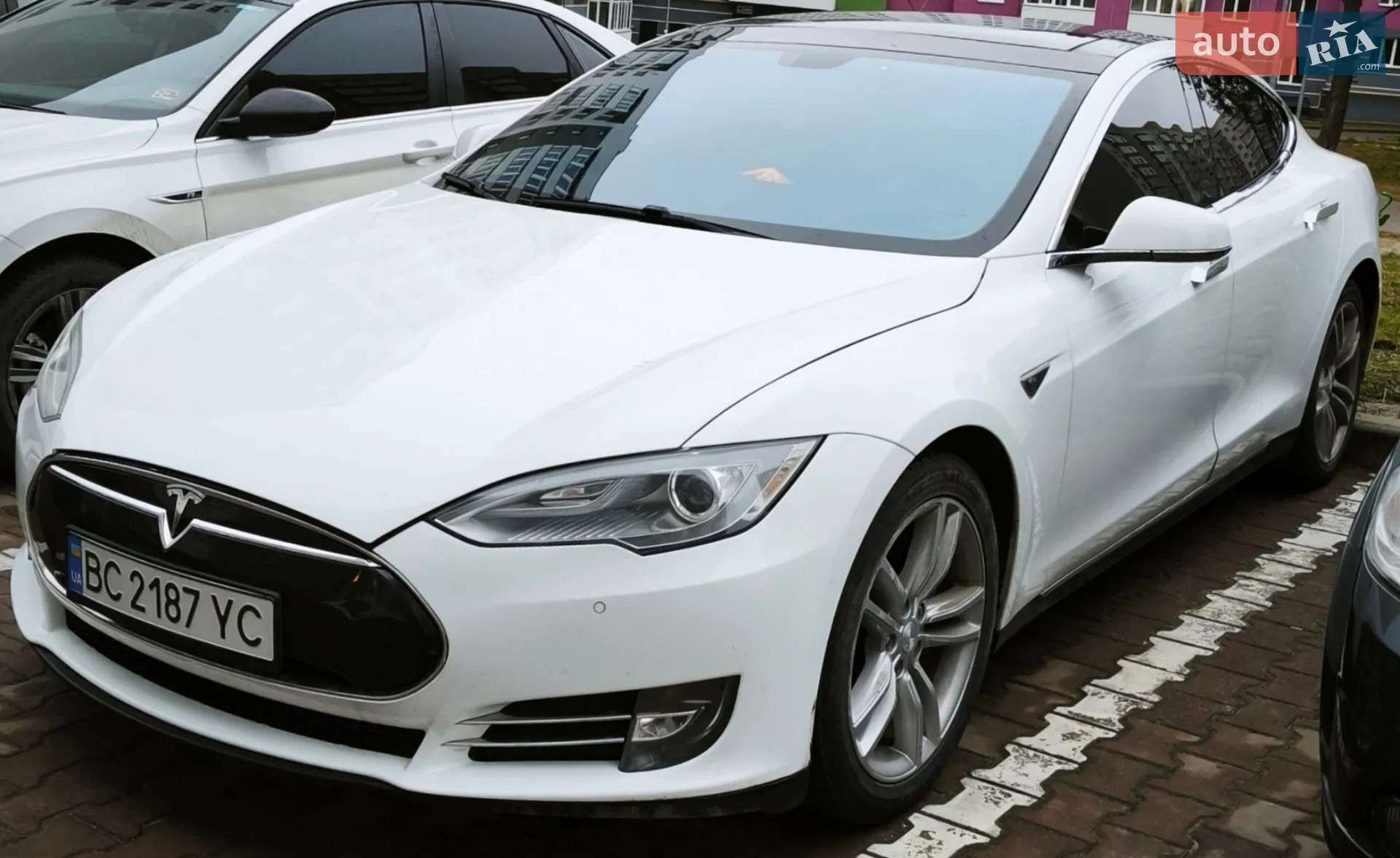 2014 Tesla Model S - мініатюра 31