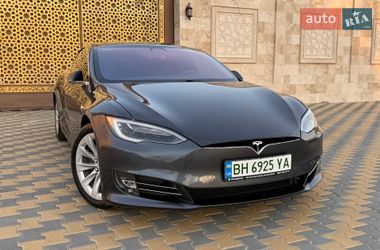 Лифтбек Tesla Model S 2017 в Одессе