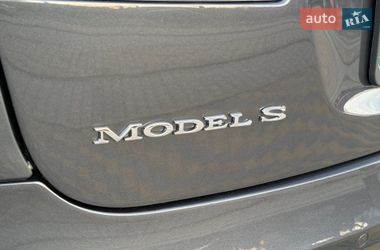 Ліфтбек Tesla Model S 2017 в Одесі фото 33 Ліфтбек Tesla Model S 2017 в Одесі