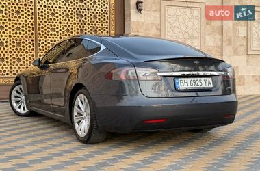 Ліфтбек Tesla Model S 2017 в Одесі фото 42 Ліфтбек Tesla Model S 2017 в Одесі