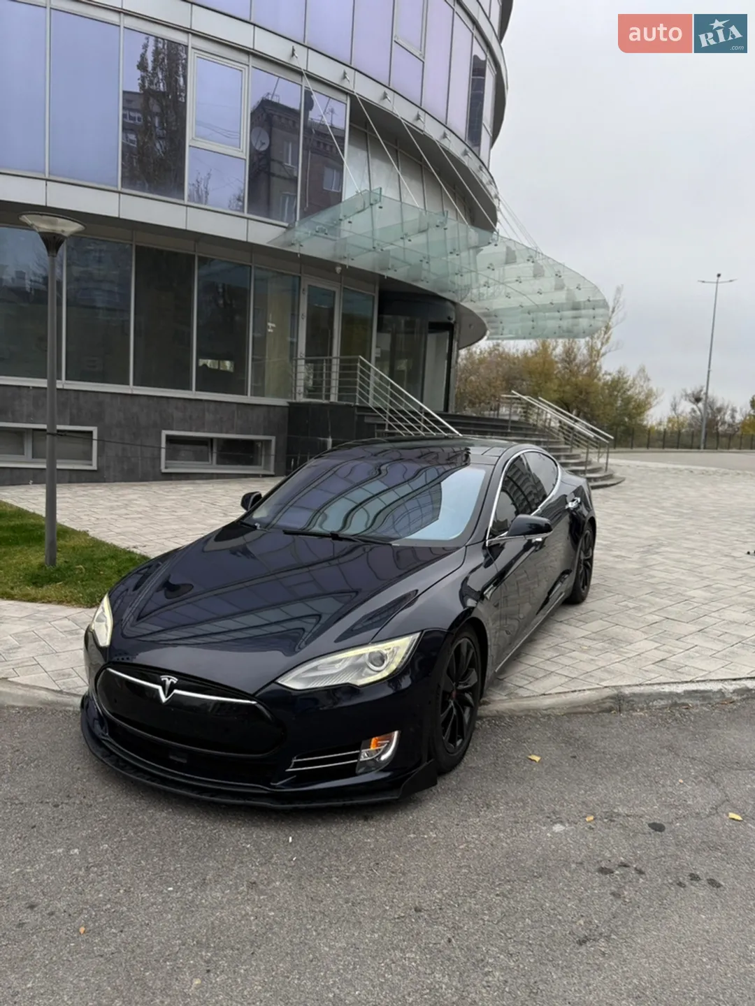 2014 Tesla Model S - мініатюра 5