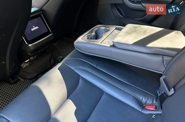 Лифтбек Tesla Model S 2022 в Киеве