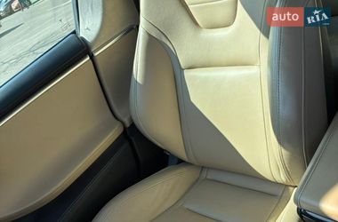 Лифтбек Tesla Model S 2015 в Киеве