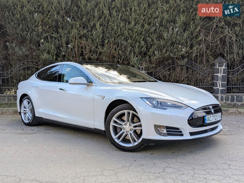 Tesla Model S 2014 Tesla Model S 2014