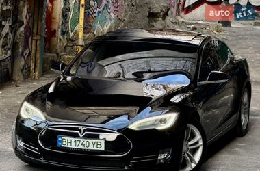 Ліфтбек Tesla Model S 2014 в Одесі