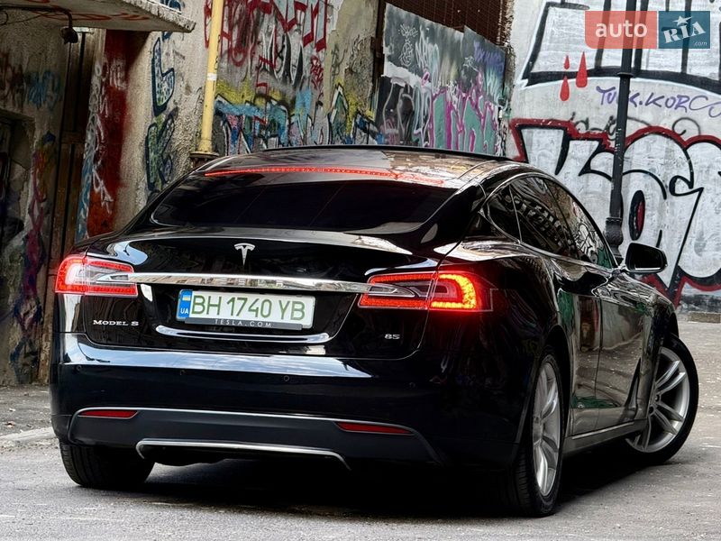 Лифтбек Tesla Model S 2014 в Одессе фото 36 Лифтбек Tesla Model S 2014 в Одессе