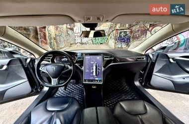 Ліфтбек Tesla Model S 2014 в Одесі