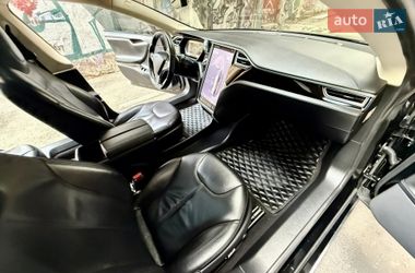 Ліфтбек Tesla Model S 2014 в Одесі