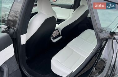 Ліфтбек Tesla Model S 2022 в Черкасах