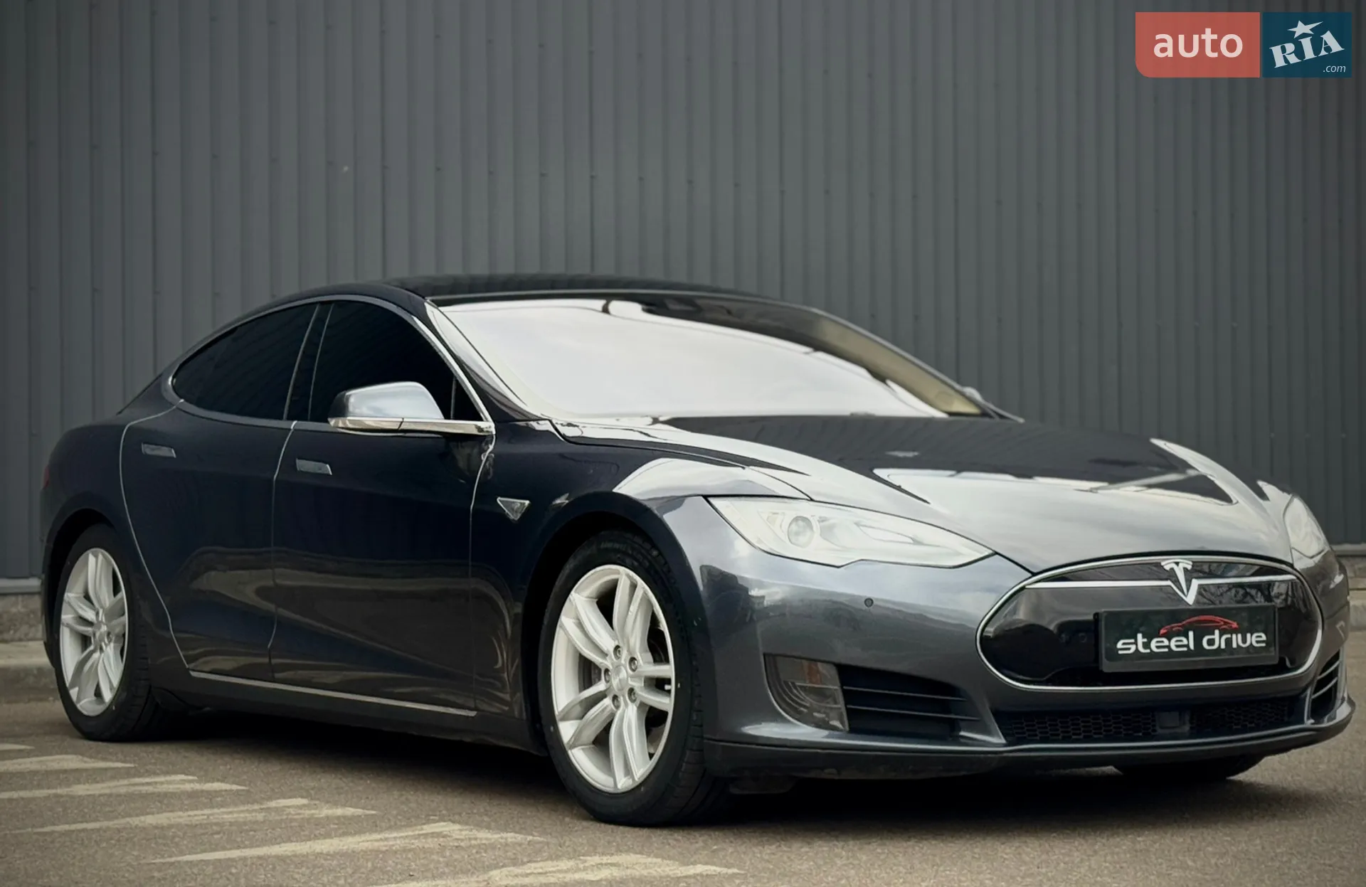 2015 Tesla Model S - мініатюра 2