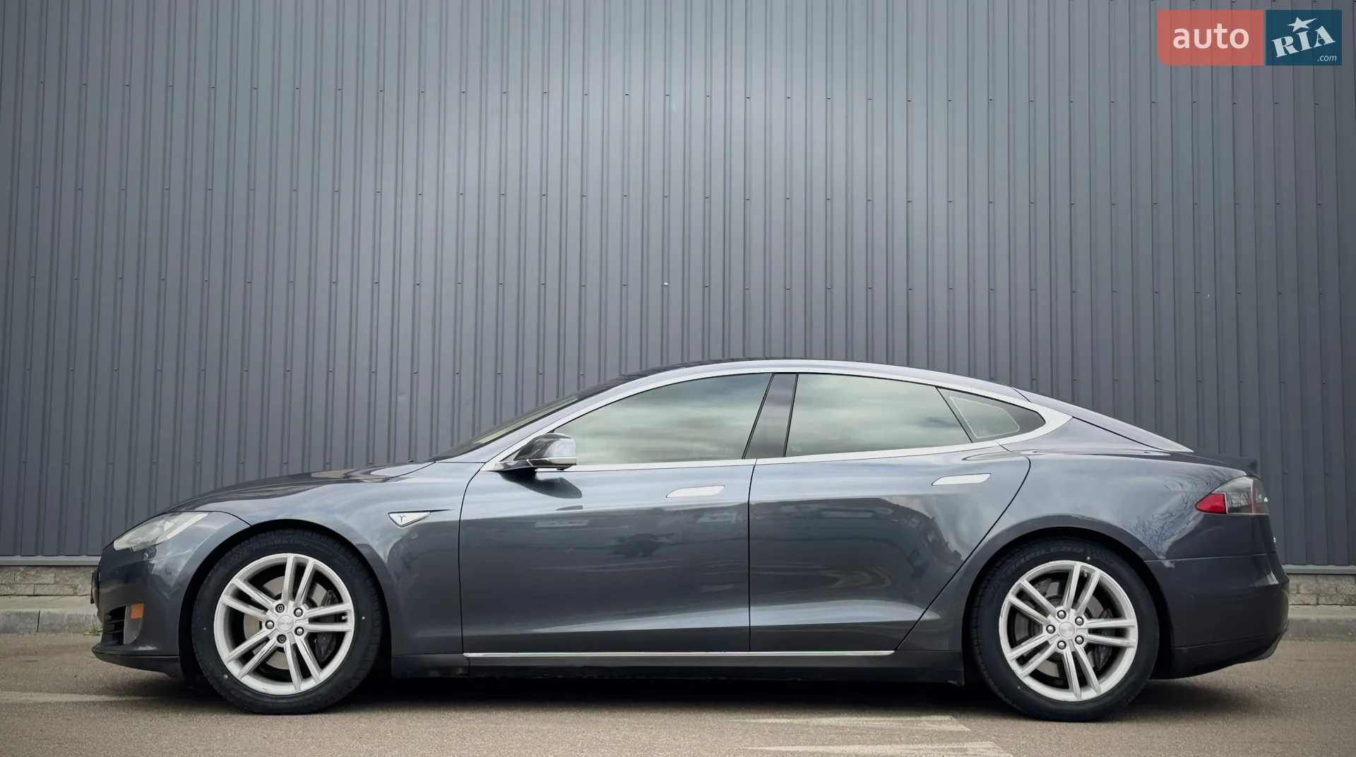 2015 Tesla Model S - мініатюра 6
