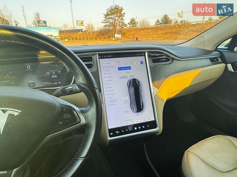 Лифтбек Tesla Model S 2014 в Киеве фото 11 Лифтбек Tesla Model S 2014 в Киеве
