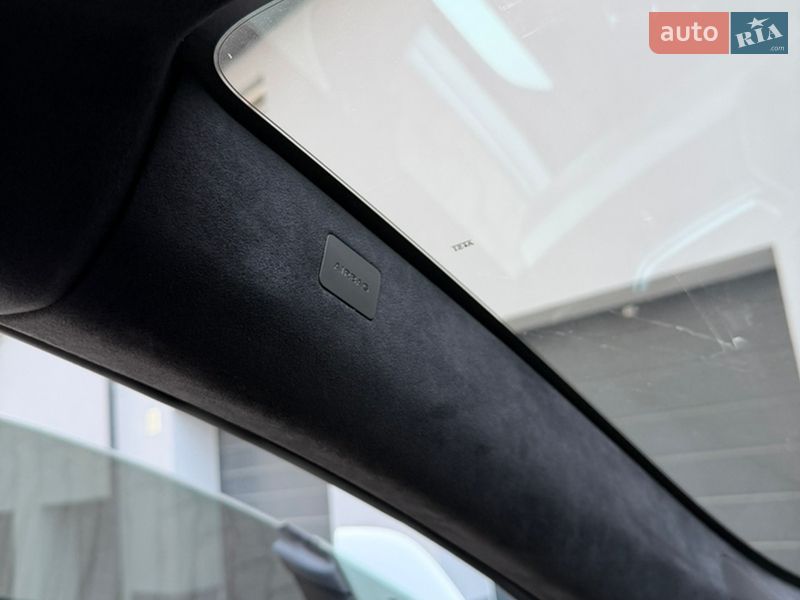 Лифтбек Tesla Model S 2016 в Тернополе
