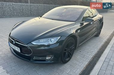 Лифтбек Tesla Model S 2013 в Ирпене