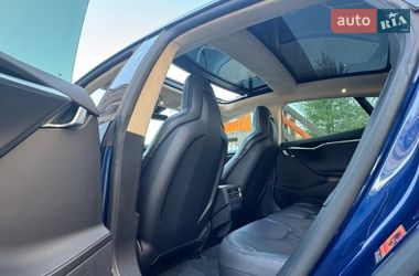 Ліфтбек Tesla Model S 2016 в Києві