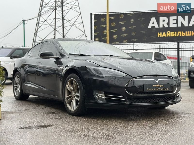 Лифтбек Tesla Model S 2014 в Харькове фото 9 Лифтбек Tesla Model S 2014 в Харькове