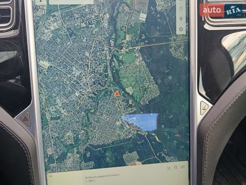 Лифтбек Tesla Model S 2014 в Житомире