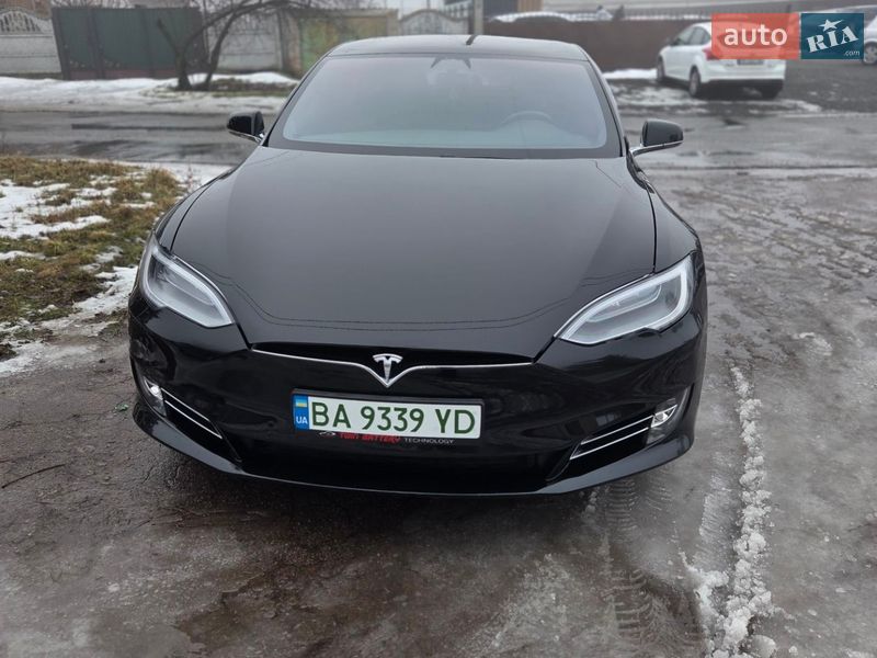Лифтбек Tesla Model S 2018 в Малой Виске