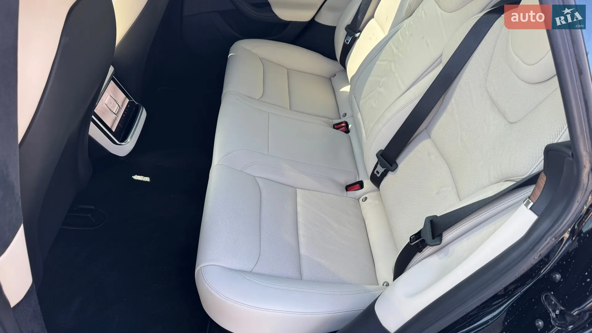 2021 Tesla Model S - мініатюра 9