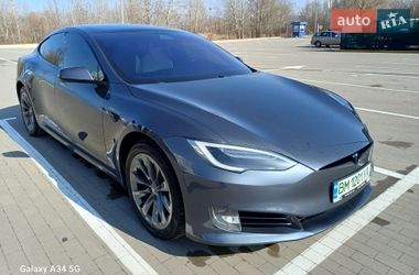 Лифтбек Tesla Model S 2019 в Сумах