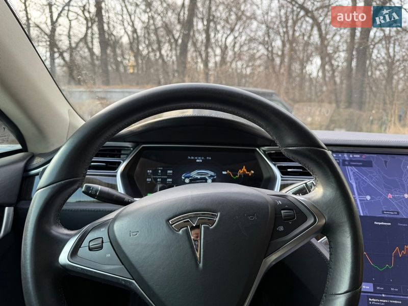 Ліфтбек Tesla Model S 2013 в Києві фото 17 Ліфтбек Tesla Model S 2013 в Києві