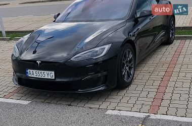 Лифтбек Tesla Model S 2024 в Львове