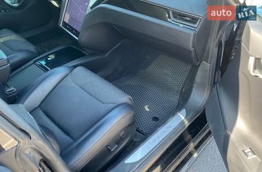 Ліфтбек Tesla Model S 2018 в Львові