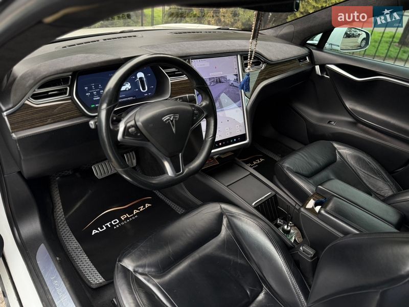Лифтбек Tesla Model S 2015 в Одессе