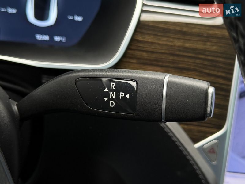 Лифтбек Tesla Model S 2015 в Одессе