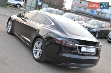 Ліфтбек Tesla Model S 2013 в Луцьку