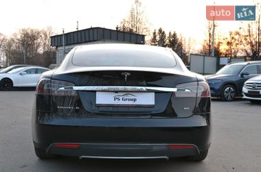 Ліфтбек Tesla Model S 2013 в Луцьку