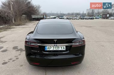 Лифтбек Tesla Model S 2017 в Запорожье
